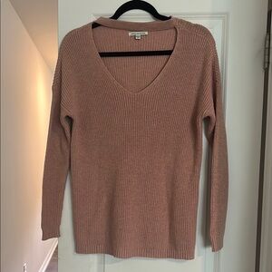 American Eagle Ribbed Knit V-Neck Sweater Size Small Mauve Pink casual chic